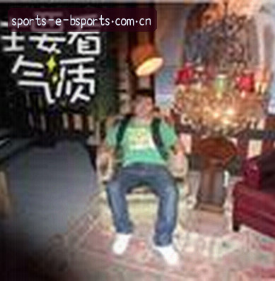 周鹏
